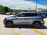 Used 2025 VOLKSWAGEN TAOS SE FWD in DAVIE, FLORIDA (Photo 3)