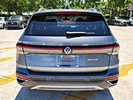 Used 2025 VOLKSWAGEN TAOS SE FWD in DAVIE, FLORIDA (Photo 5)