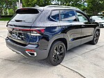 Used 2025 VOLKSWAGEN TAOS SE FWD in DAVIE, FLORIDA (Photo 6)