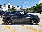 Used 2022 VOLKSWAGEN ATLAS CROSS SPORT 2.0T SE FWD in DAVIE, FLORIDA (Photo 2)