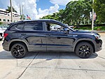 Used 2023 VOLKSWAGEN TAOS SE FWD in DAVIE, FLORIDA (Photo 2)