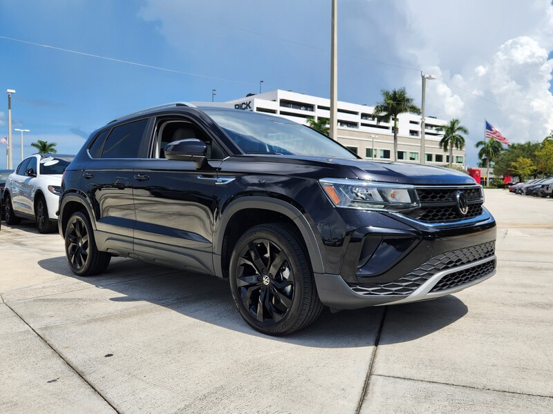 Used 2023 VOLKSWAGEN TAOS SE FWD in DAVIE, FLORIDA