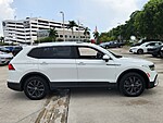 Used 2022 VOLKSWAGEN TIGUAN 2.0T SE FWD in DAVIE, FLORIDA (Photo 2)