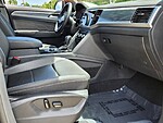 Used 2023 VOLKSWAGEN ATLAS CROSS SPORT 3.6L V6 SEL R-LINE BLACK 4MOTION in DAVIE, FLORIDA (Photo 18)