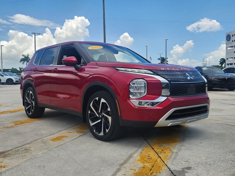 Used 2023 MITSUBISHI OUTLANDER SE FWD in DAVIE, FLORIDA