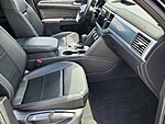 Used 2021 VOLKSWAGEN ATLAS CROSS SPORT 3.6L V6 SE W/TECHNOLOGY R-LINE FWD in DAVIE, FLORIDA (Photo 18)