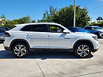 Used 2022 VOLKSWAGEN ATLAS CROSS SPORT 2.0T SEL 4MOTION in DAVIE, FLORIDA (Photo 2)