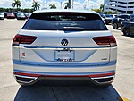 Used 2022 VOLKSWAGEN ATLAS CROSS SPORT 2.0T SEL 4MOTION in DAVIE, FLORIDA (Photo 5)