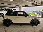 Used 2017 MINI HARDTOP 2 DOOR COOPER FWD in DAVIE, FLORIDA (Photo 2)