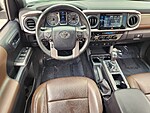 Used 2017 TOYOTA TACOMA LIMITED DOUBLE CAB 5' BED V6 4X4 AT in DAVIE, FLORIDA (Photo 12)