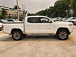 Used 2017 TOYOTA TACOMA LIMITED DOUBLE CAB 5' BED V6 4X4 AT in DAVIE, FLORIDA (Photo 2)