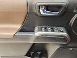 Used 2017 TOYOTA TACOMA LIMITED DOUBLE CAB 5' BED V6 4X4 AT in DAVIE, FLORIDA (Photo 29)