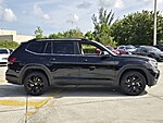 Used 2023 VOLKSWAGEN ATLAS 3.6L V6 SE W/TECHNOLOGY FWD in DAVIE, FLORIDA (Photo 2)