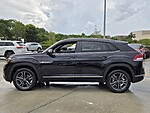 Used 2021 VOLKSWAGEN ATLAS CROSS SPORT 3.6L V6 SE W/TECHNOLOGY R-LINE FWD in DAVIE, FLORIDA (Photo 3)