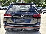 Used 2022 VOLKSWAGEN ATLAS 3.6L V6 SEL R-LINE BLACK 4MOTION in DAVIE, FLORIDA (Photo 5)