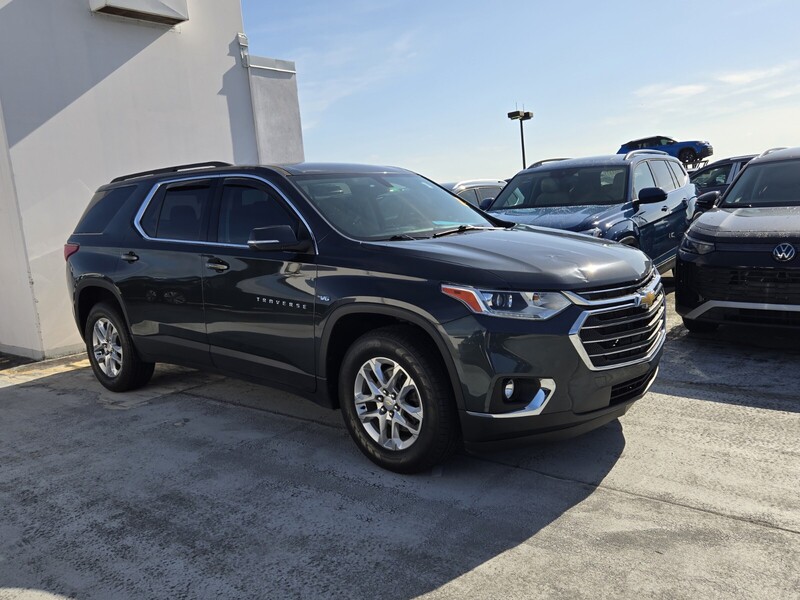Used 2021 CHEVROLET TRAVERSE FWD 4DR LT CLOTH W/1LT in DAVIE, FLORIDA