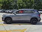 Used 2023 VOLKSWAGEN TAOS SE FWD in DAVIE, FLORIDA (Photo 3)