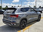 Used 2023 VOLKSWAGEN TAOS SE FWD in DAVIE, FLORIDA (Photo 6)