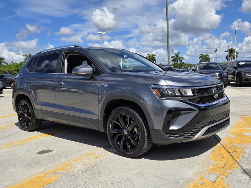 Used 2022 VOLKSWAGEN TAOS SE FWD in DAVIE, FLORIDA