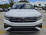 Used 2022 VOLKSWAGEN TIGUAN 2.0T SE FWD in DAVIE, FLORIDA (Photo 4)