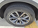 Used 2022 VOLKSWAGEN TIGUAN 2.0T SE FWD in DAVIE, FLORIDA (Photo 9)