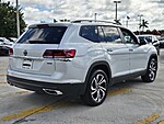 Used 2022 VOLKSWAGEN ATLAS 2.0T SEL 4MOTION in DAVIE, FLORIDA (Photo 6)