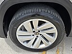 Used 2022 VOLKSWAGEN ATLAS CROSS SPORT 3.6L V6 SE W/TECHNOLOGY FWD in DAVIE, FLORIDA (Photo 9)