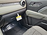 Used 2024 CHEVROLET COLORADO 4WD CREW CAB ZR2 in DAVIE, FLORIDA (Photo 21)