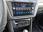 Used 2022 VOLKSWAGEN TIGUAN 2.0T SE R-LINE BLACK FWD in DAVIE, FLORIDA (Photo 19)
