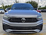 Used 2022 VOLKSWAGEN TIGUAN 2.0T SE R-LINE BLACK FWD in DAVIE, FLORIDA (Photo 4)