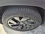 Used 2025 VOLKSWAGEN ATLAS CROSS SPORT 2.0T SE W/TECHNOLOGY FWD in DAVIE, FLORIDA (Photo 9)