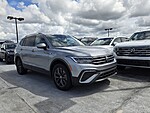 Used 2022 VOLKSWAGEN TIGUAN 2.0T SE FWD in DAVIE, FLORIDA (Photo 1)