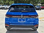 Used 2025 Volkswagen Taos SE FWD in DAVIE, FLORIDA (Photo 5)