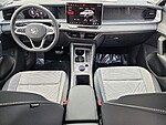Used 2025 Volkswagen Tiguan 2.0T SE FWD in DAVIE, FLORIDA (Photo 13)