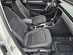 Used 2022 Volkswagen Passat 2.0T SE AUTO in DAVIE, FLORIDA (Photo 16)