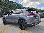 Used 2022 Volkswagen Atlas Cross Sport 2.0T SE W/TECHNOLOGY FWD in DAVIE, FLORIDA (Photo 7)