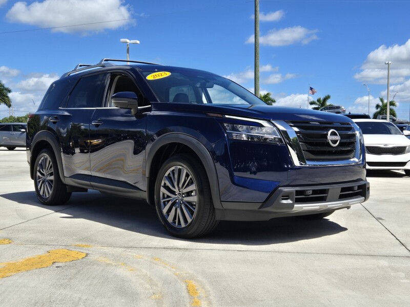 Used 2023 NISSAN PATHFINDER SL 2WD in DAVIE, FLORIDA