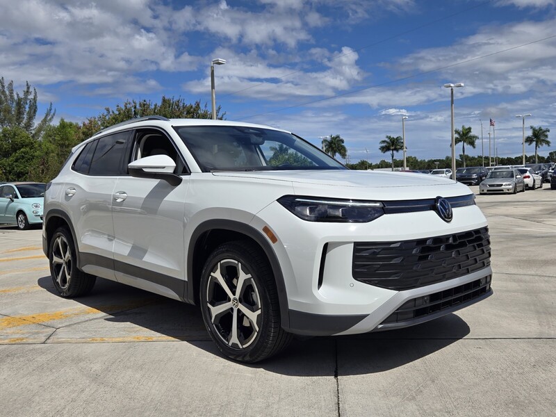 Used 2025 Volkswagen Tiguan 2.0T SE FWD in DAVIE, FLORIDA