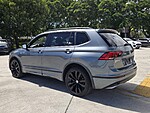 Used 2021 Volkswagen Tiguan 2.0T SE R-LINE BLACK FWD in DAVIE, FLORIDA (Photo 7)