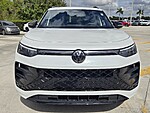 Used 2025 Volkswagen Tiguan 2.0T SE R-LINE BLACK FWD in DAVIE, FLORIDA (Photo 5)