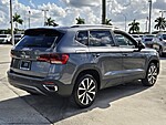 Used 2022 Volkswagen Taos SE FWD in DAVIE, FLORIDA (Photo 6)