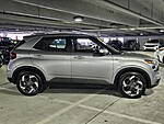 Used 2023 HYUNDAI VENUE SEL IVT in DAVIE, FLORIDA (Photo 2)