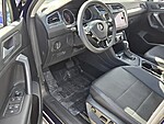 Used 2021 Volkswagen Tiguan 2.0T SE FWD in DAVIE, FLORIDA (Photo 11)