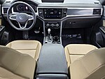 Used 2020 Volkswagen Atlas Cross Sport 3.6L V6 SEL R-LINE FWD in DAVIE, FLORIDA (Photo 13)