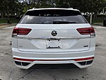 Used 2022 Volkswagen Atlas Cross Sport 2.0T SEL R-LINE 4MOTION in DAVIE, FLORIDA (Photo 6)