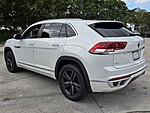 Used 2022 Volkswagen Atlas Cross Sport 2.0T SEL R-LINE 4MOTION in DAVIE, FLORIDA (Photo 8)