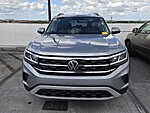 Used 2022 Volkswagen Atlas 3.6L V6 SE W/TECHNOLOGY FWD in DAVIE, FLORIDA (Photo 2)