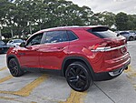 Used 2023 Volkswagen Atlas Cross Sport 3.6L V6 SE W/TECHNOLOGY FWD in DAVIE, FLORIDA (Photo 7)