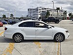 Used 2017 Volkswagen Jetta 1.4T SE AUTO in DAVIE, FLORIDA (Photo 2)