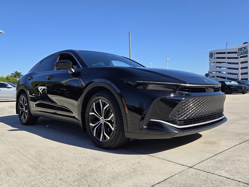 Used 2023 TOYOTA CROWN XLE AWD in DAVIE, FLORIDA